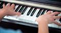 Cómo colocar tus dedos correctamente en las teclas del piano