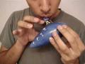 Tocar la ocarina