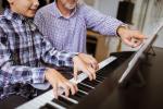Profesor piano teclado